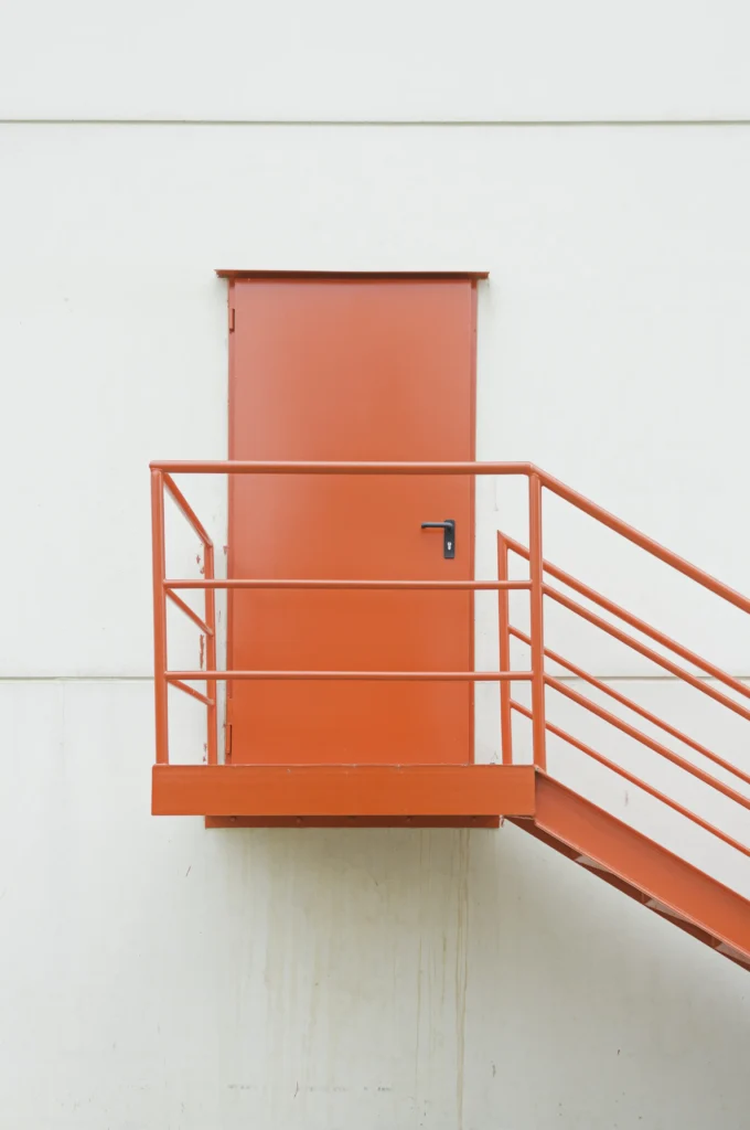 Montage von Brandschutztüren